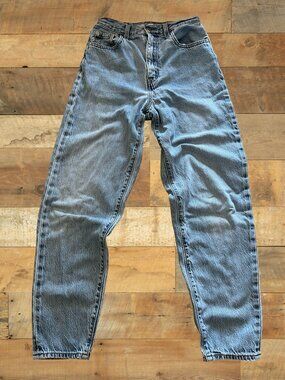 Vintage Levi’s Big E High Rise Taper Jeans 25x26